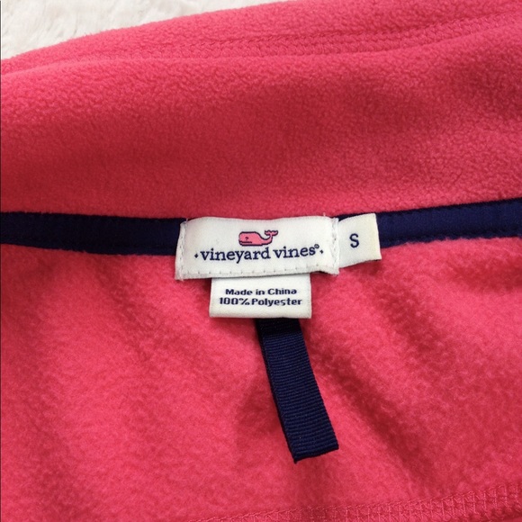 Vineyard Vines Fleece Vest - Picture 5 of 6